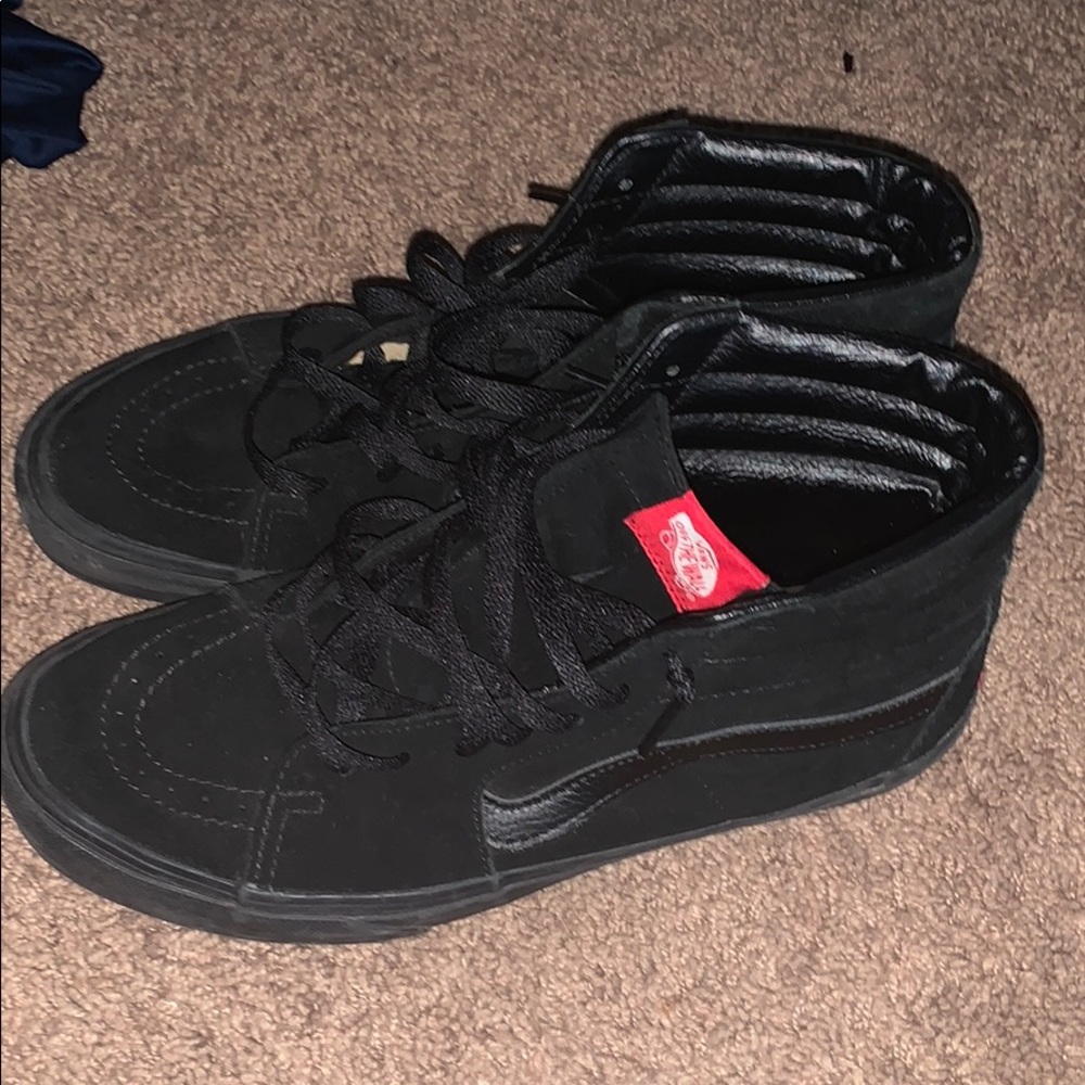 Vans - Picture 1 of 1